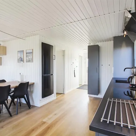 Lok - 450m From The Sea By Interhome Feriehus